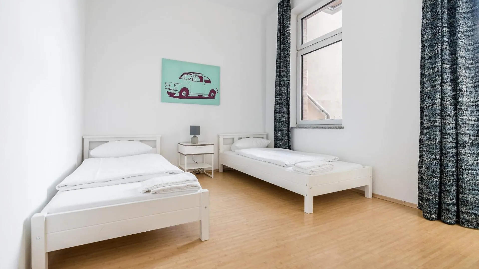 Apartments Koln Dellbruck 0*, Кёльн